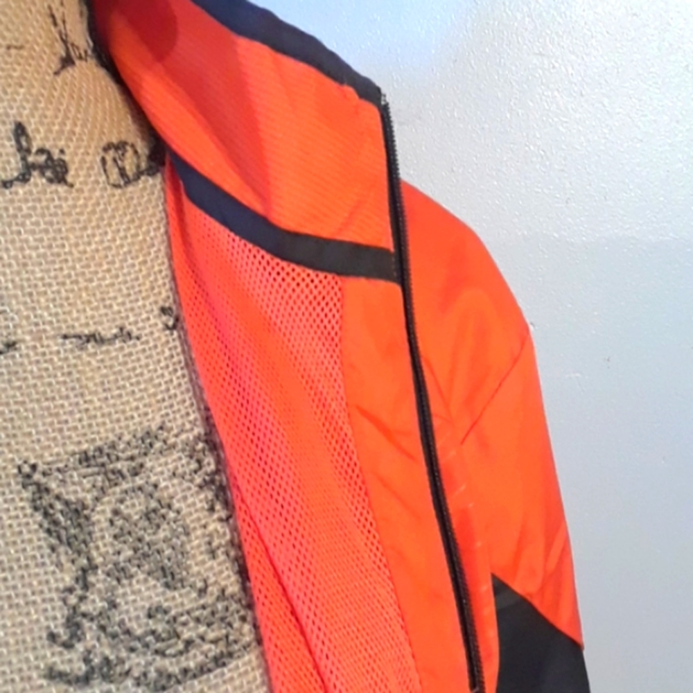 FCB Light Weight Jacket - Picture 11 of 11